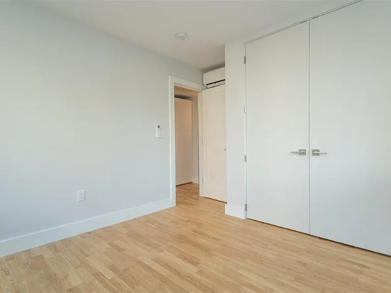 338 Harvard St #2 — Photo 11