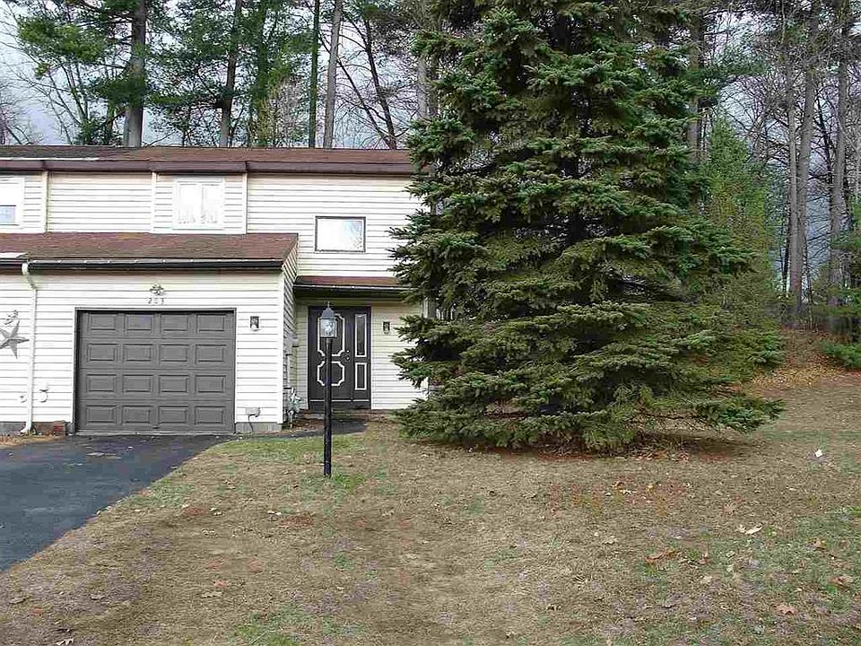 1st image of 203 Tallow Wood Dr