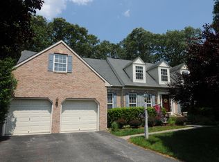 8127 Crimson Ct, Pasadena, MD 21122