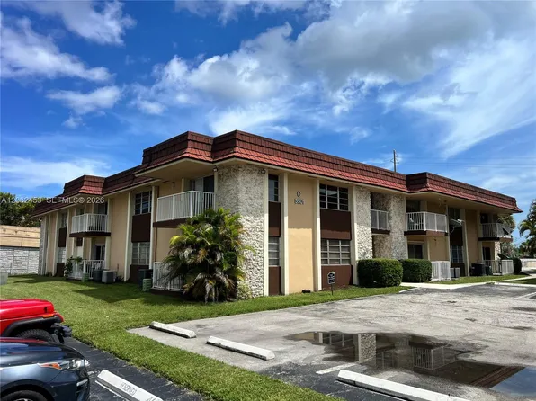 5501 SW 77th Ct APT 102C, Miami, FL 33155