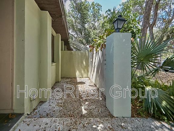 4th image of 9809 Lancewood St