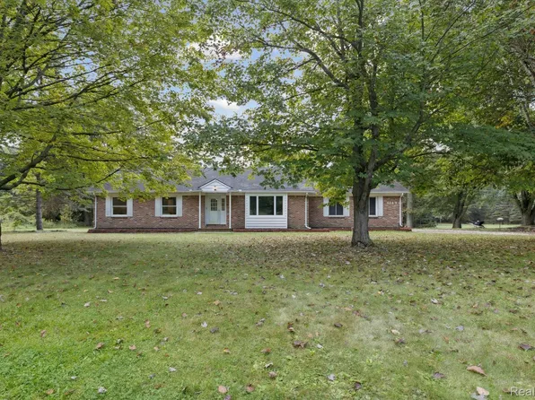 4144 Ramsey Rd, Oxford, MI 48371