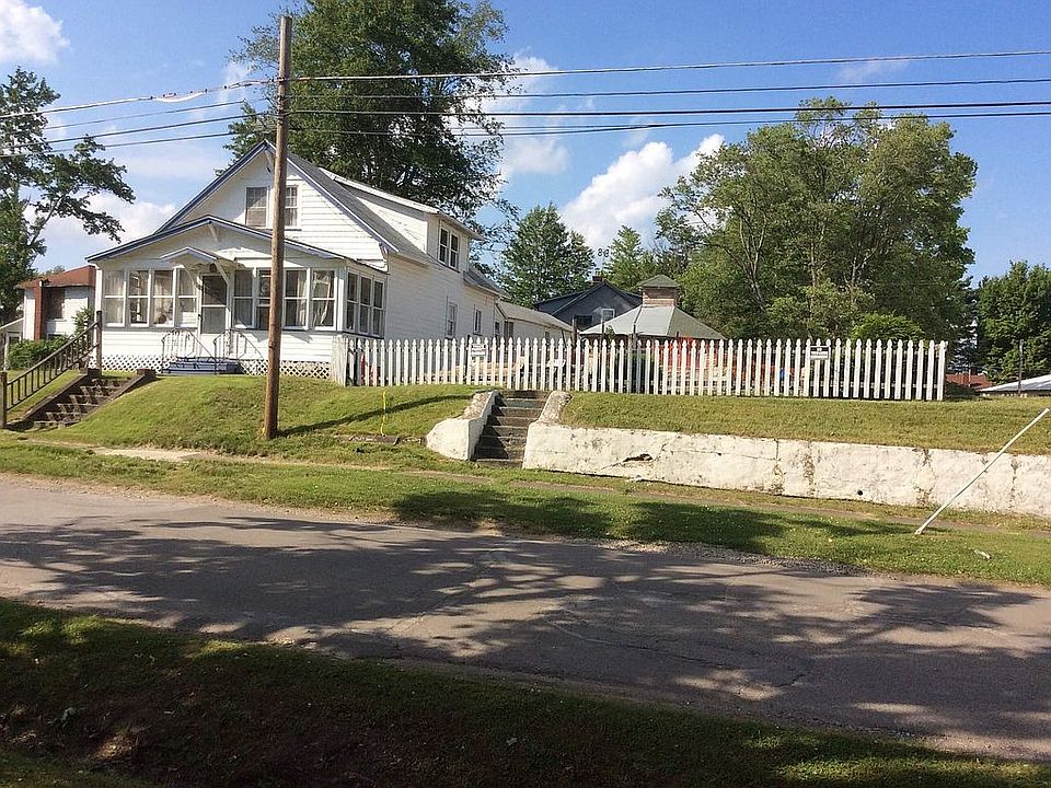 This is a double corner lot.