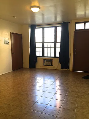 Rented by Grand & Co. | media 60