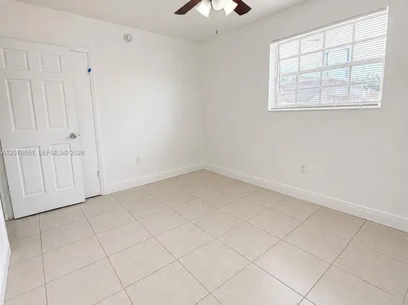 10841 SW 7th St #2, Miami, FL 33174