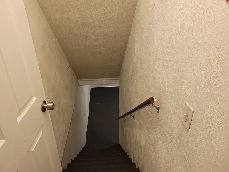 669 Chalkstone Ave — Photo 17