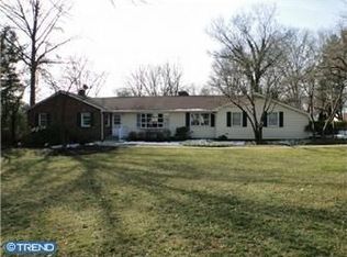 853 Queens Dr, Yardley, PA 19067