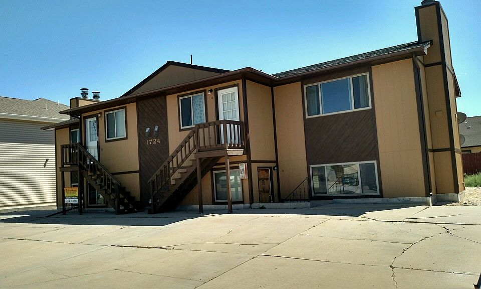 1st image of 1724 Fetterman Dr APT 4