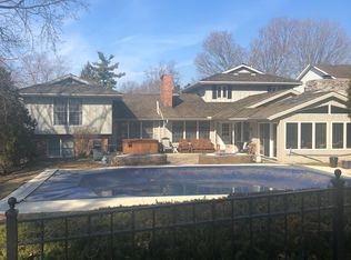611 Stratford Dr, Washington, IL 61571