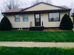 2611 Boyce St, Hastings, NE 68901