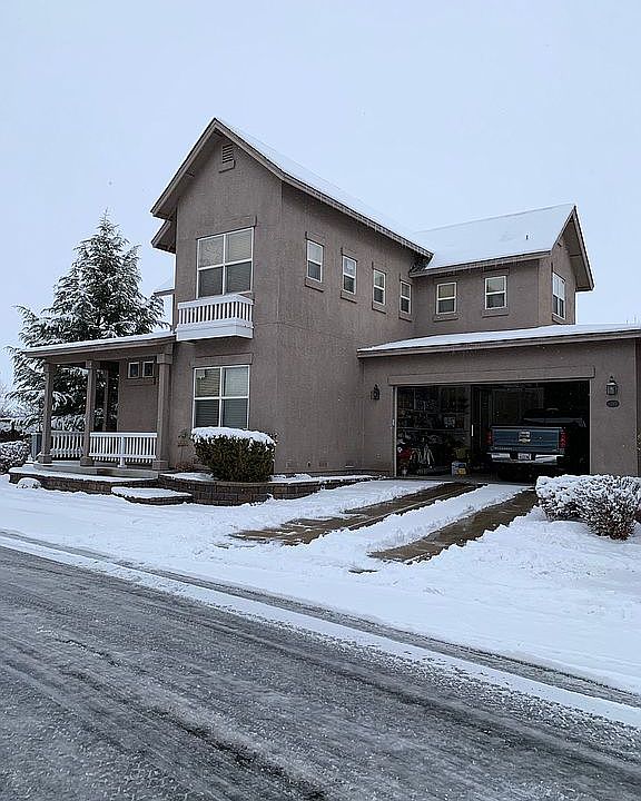 1st image of 1045 Peach Blossom Way