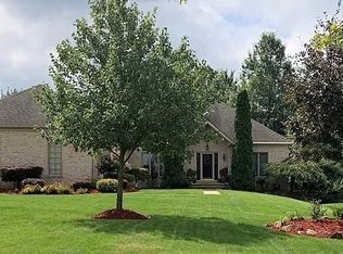 1334 Timber Ridge Dr, Macedonia, OH 44056