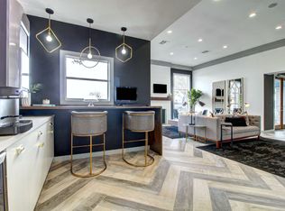 384 Treeline Park APT 927, San Antonio, TX 78209