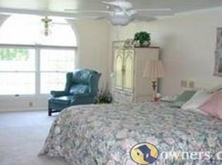 136 Barrickman Rd, Butler, PA 16001