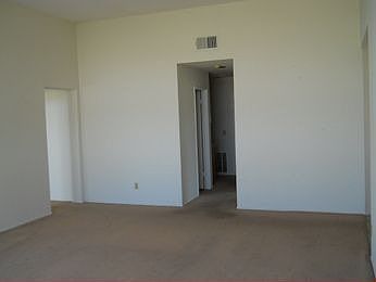 3rd image of 28716 Highpoint Ave