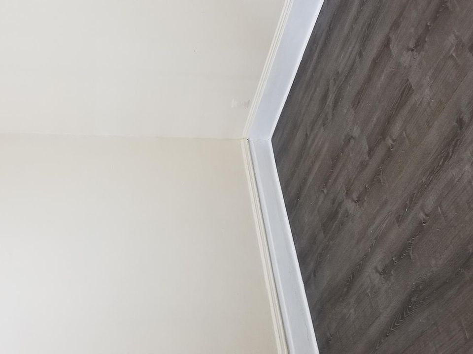 2nd image of 3141 Hull Ave #2
