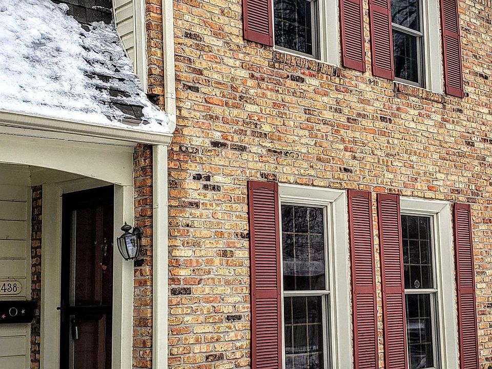 2nd image of 2438 Cranden Dr SE #238