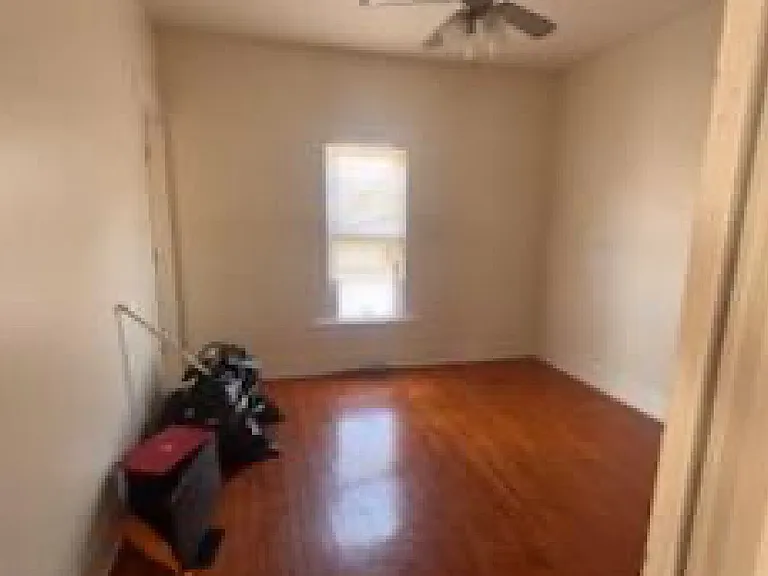 1329 E Riverside Ave — Photo 8
