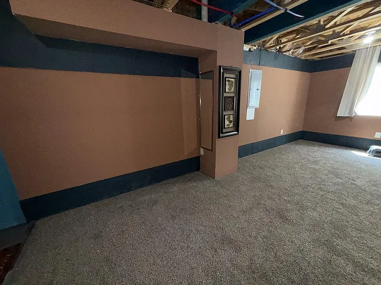 1835 Basston Dr — Photo 21