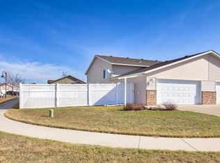 4887 51st Ave S, Fargo, ND 58104