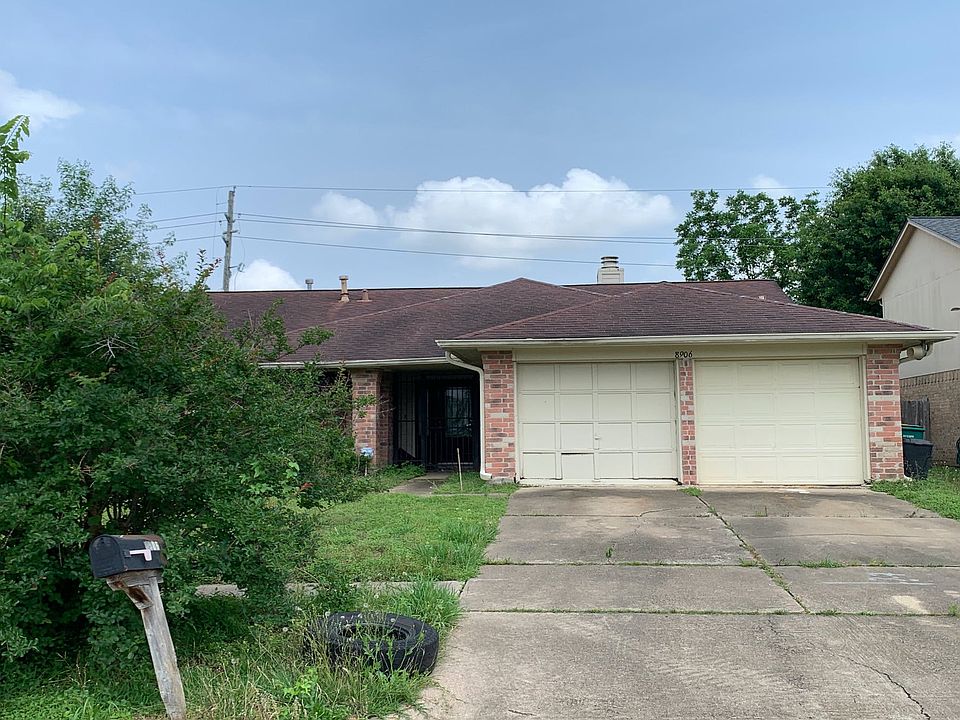 1st image of 8906 Enchanted Forest Dr