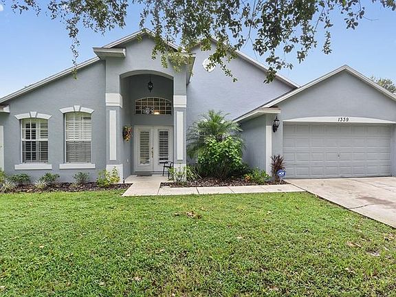 2nd image of 1339 Rain Forest Ln