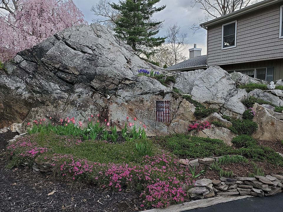 2nd image of 45 Mearns Ave