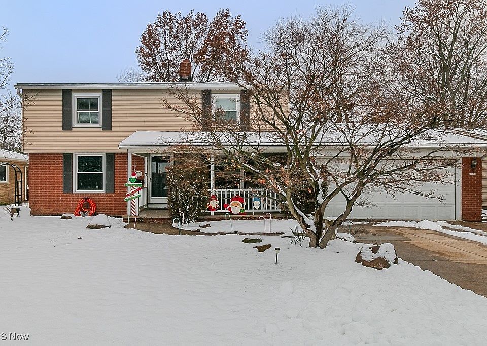 1st image of 8012 Fenway Dr
