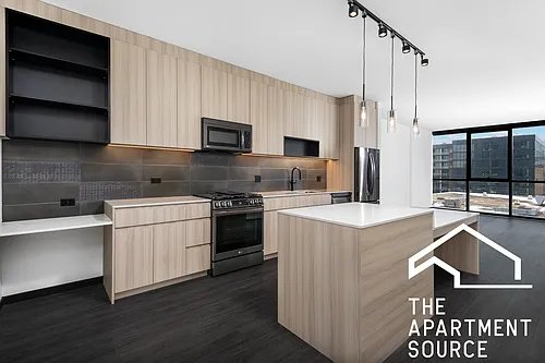 1402 W Randolph Dr #1301 Photo 1