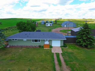 2932 134th Ave NW, Arnegard, ND 58835