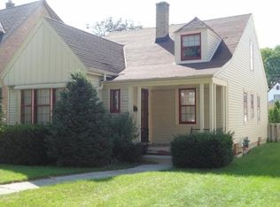 3615 N 41st St, Milwaukee, WI 53216