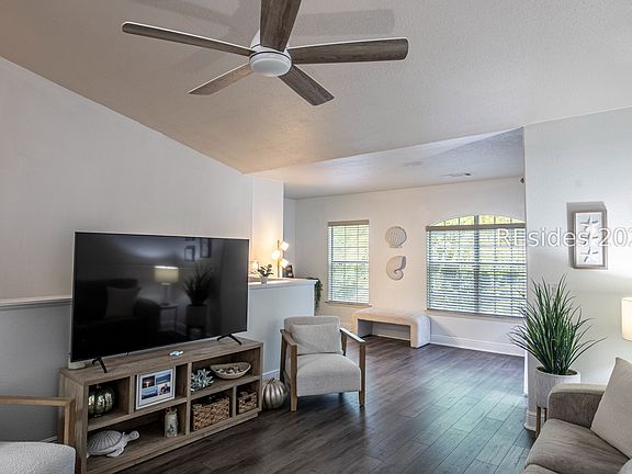 4th image of 897 Fording Island Road UNIT 411
