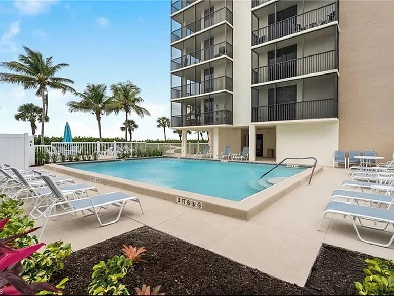10475 Gulf Shore Dr #113 — Photo 3