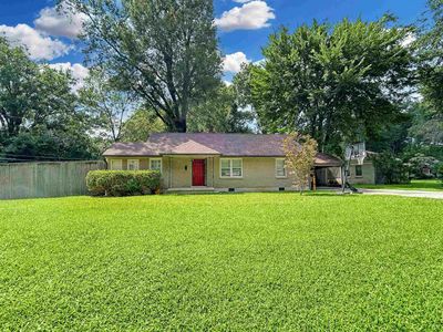 813 Moss Rd, Memphis, TN, 38117