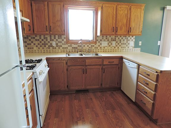 Spacious Kitchen