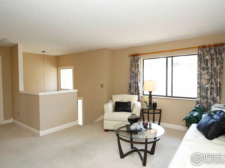 5441 White Pl — Photo 6