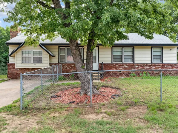 2447 N Quebec Ave E, Tulsa, OK 74115