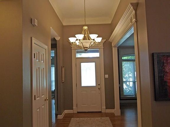 3rd image of 2015 Wellington Woods Dr