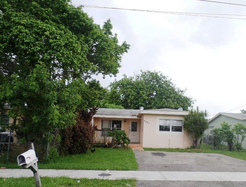 1st image of 6461 SW 19th St