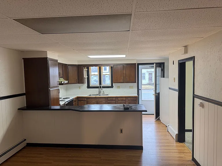 119 Silver Lake St — Photo 3