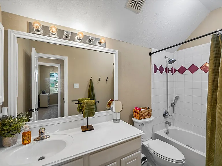 13718 Cardinal Flowers Dr — Photo 27