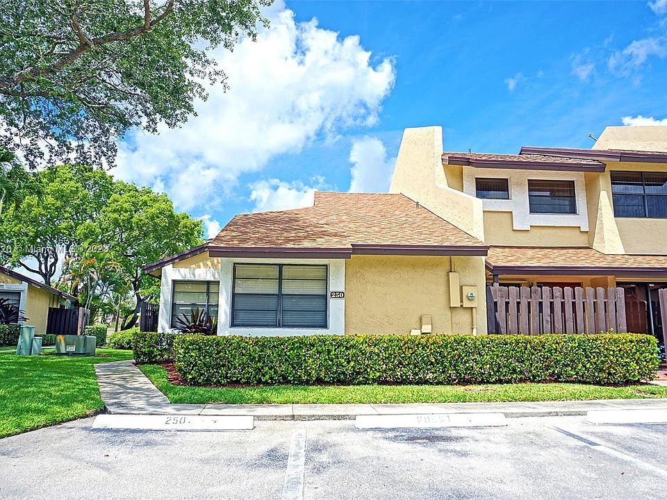 250 SW 97th Ave, Pembroke Pines, FL 33025 Zillow