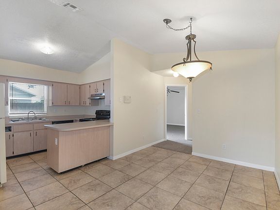 4th image of 287 Boca Ciega Rd