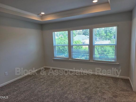 4th image of 2132 Grouse Ski Cir