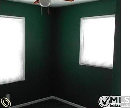 71070585 Bed Room2.JPG