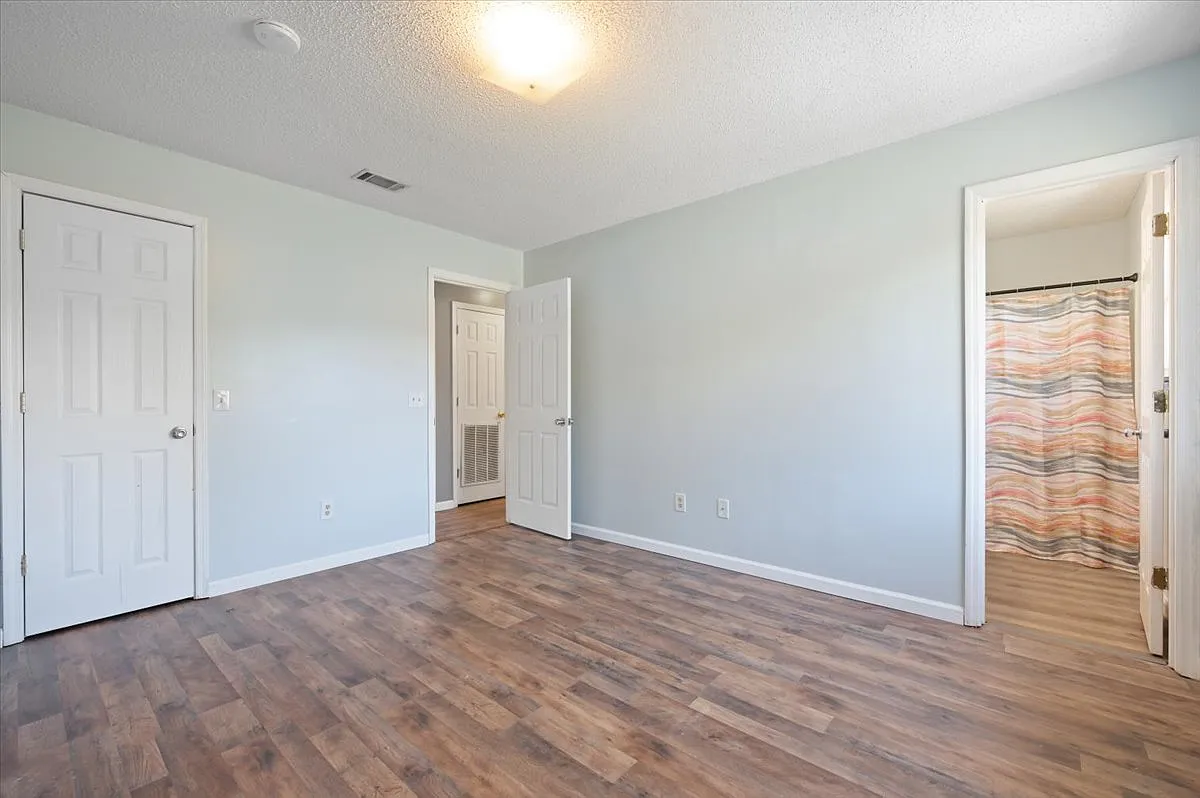 756 Melissa Drive - 1 — Photo 2