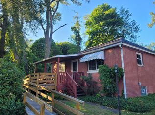 1937 Knoll Ave, Erie, PA 16510