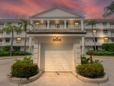 3526 Whitehall Drive #403, West Palm Beach, FL, 33401