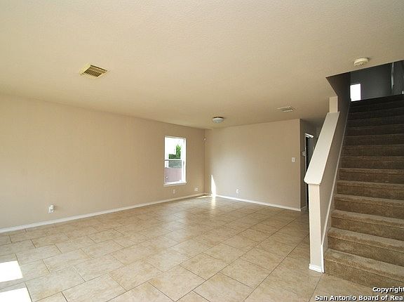 2nd image of 54 Caswell Cir