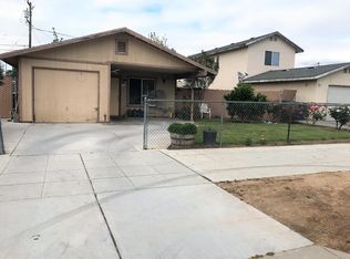 262 W Minarets Ave, Fresno, CA